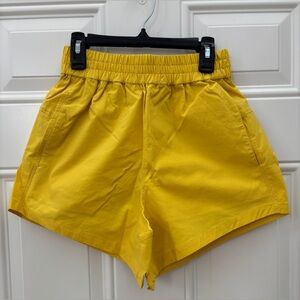 NWT Universal Standard Sunny Yellow High Waist Shorts Women's 4XS (00-0 / XS)